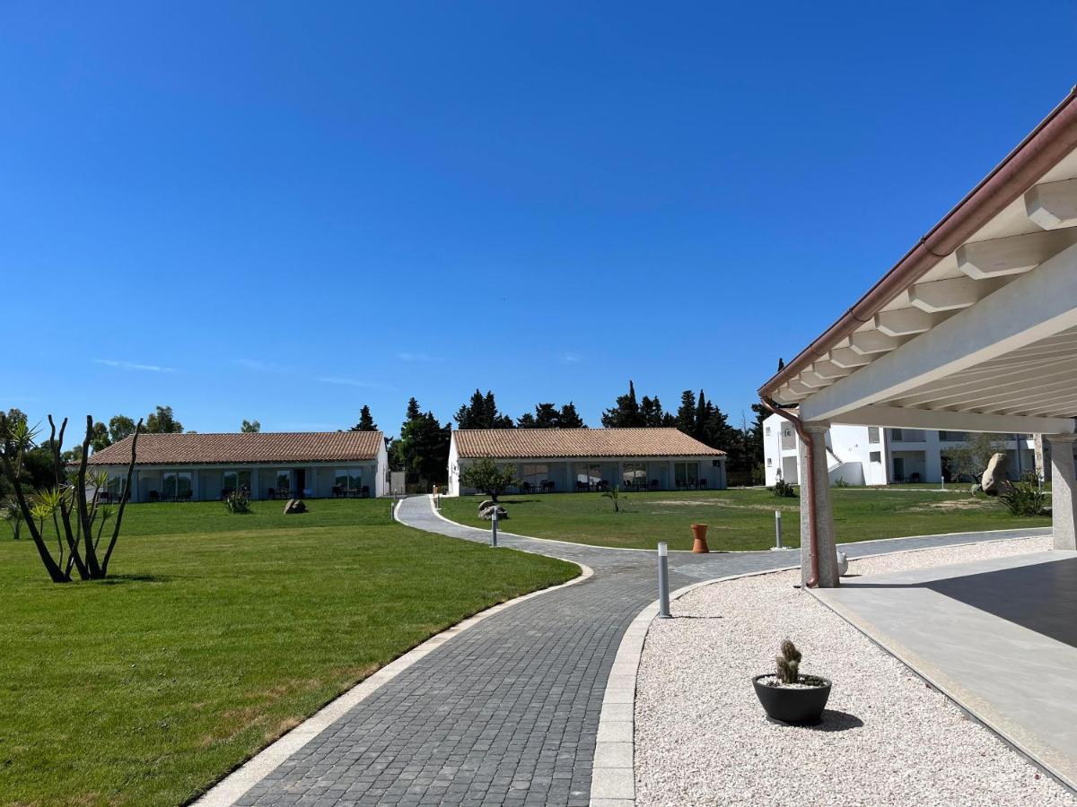 Hotel S'Arena Beach La Caletta Exterior photo