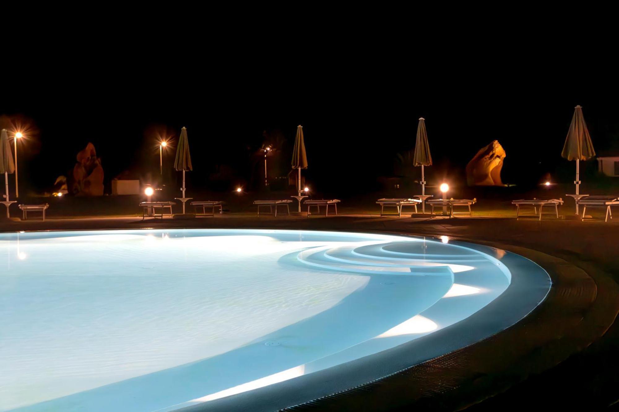 Hotel S'Arena Beach La Caletta Exterior photo
