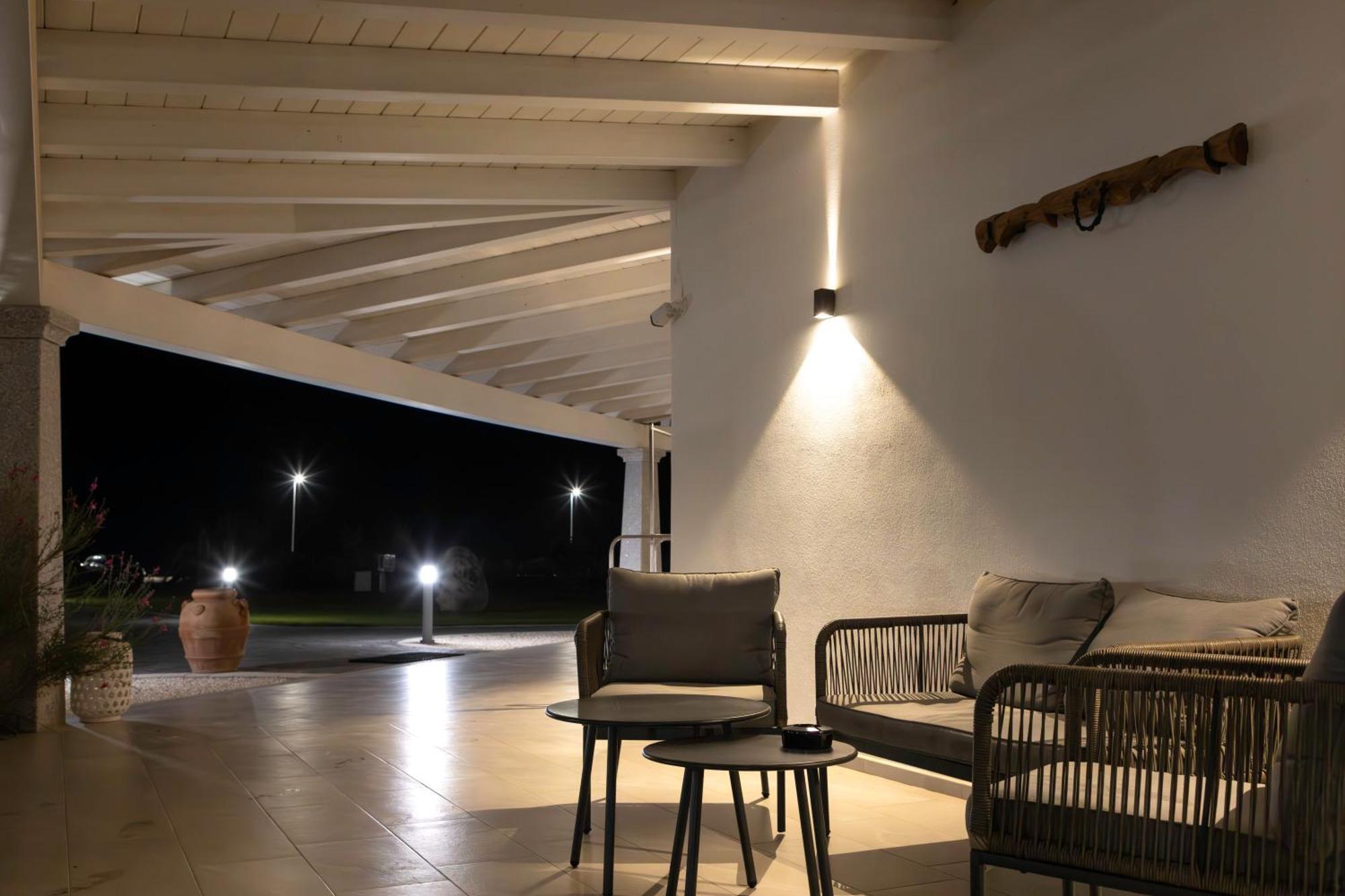 Hotel S'Arena Beach La Caletta Exterior photo