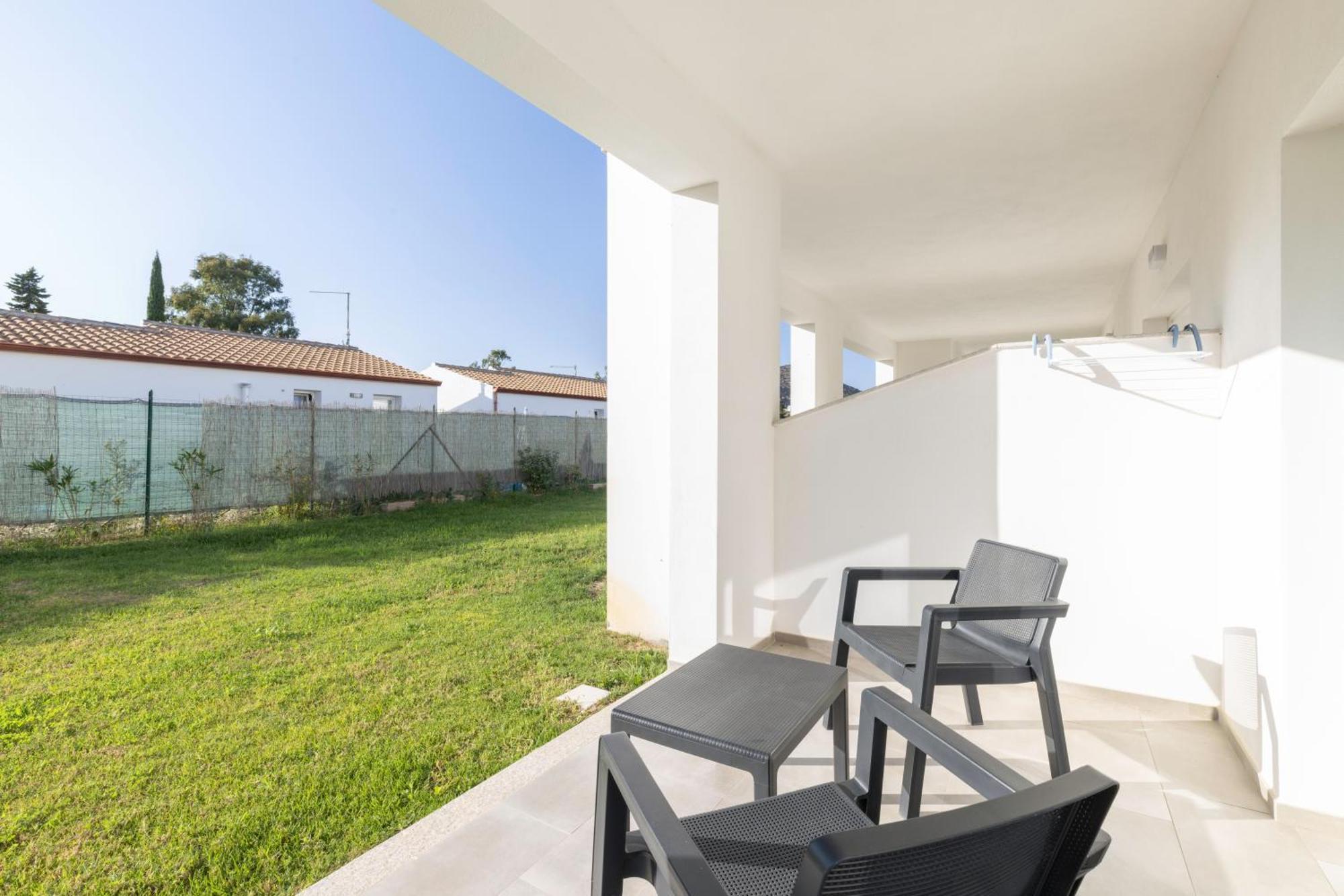 Hotel S'Arena Beach La Caletta Exterior photo